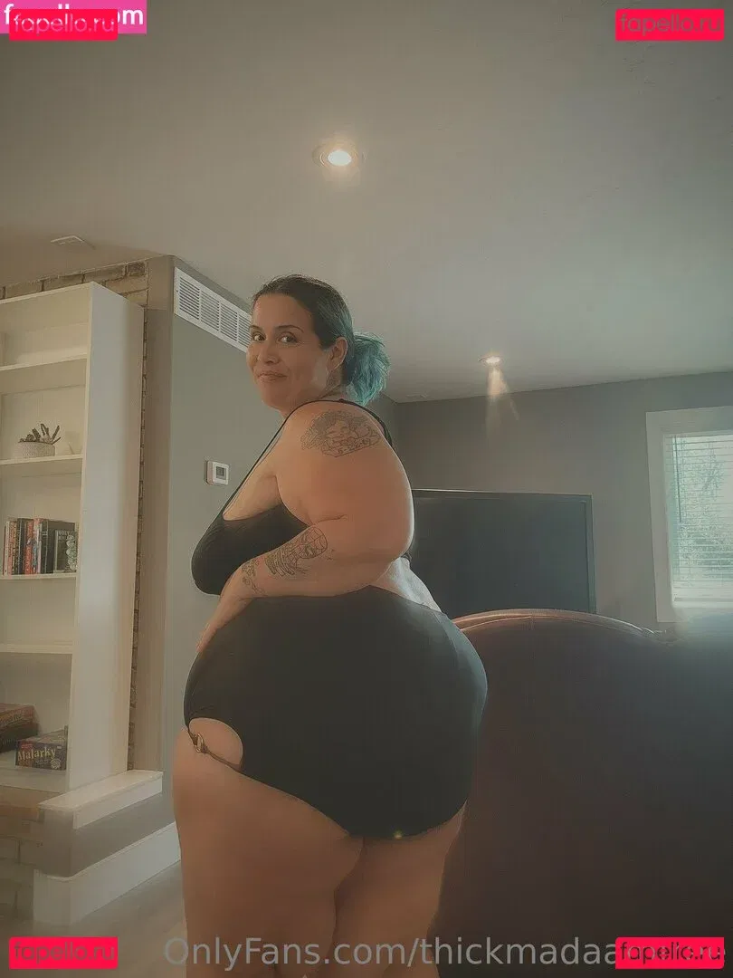 thickmadaamfree Onlyfans Photo Gallery 