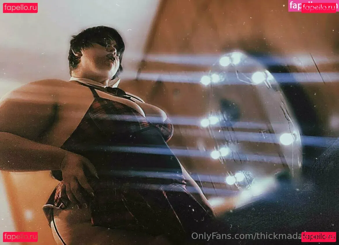 thickmadaamfree Onlyfans Photo Gallery 