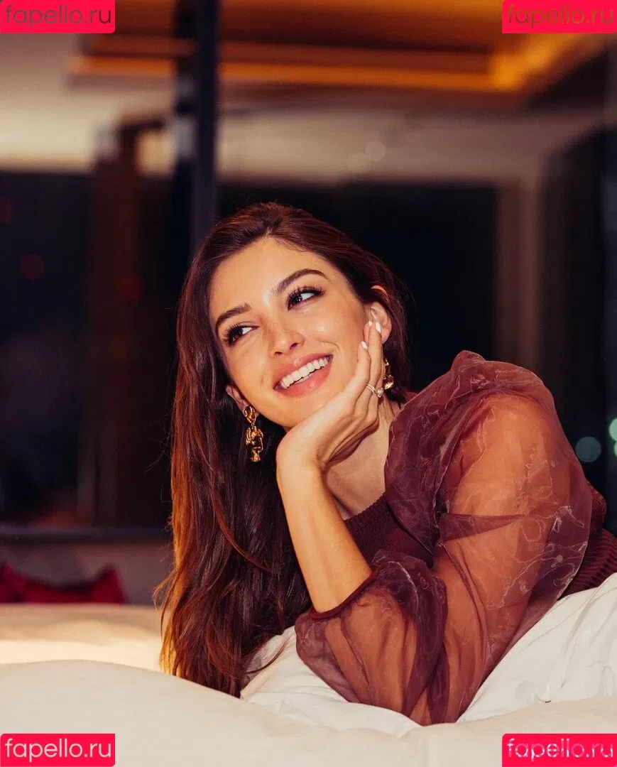 Celine Farach Onlyfans Photo Gallery 