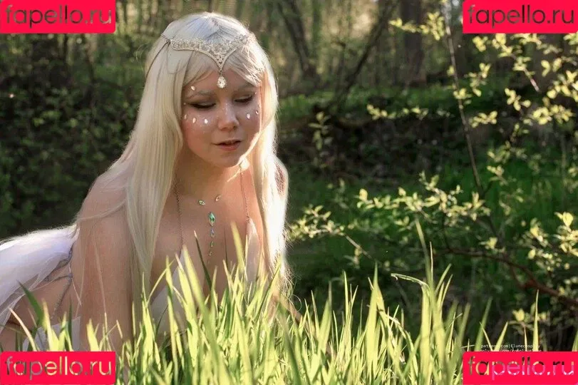 Elune Cosplay Onlyfans Photo Gallery 