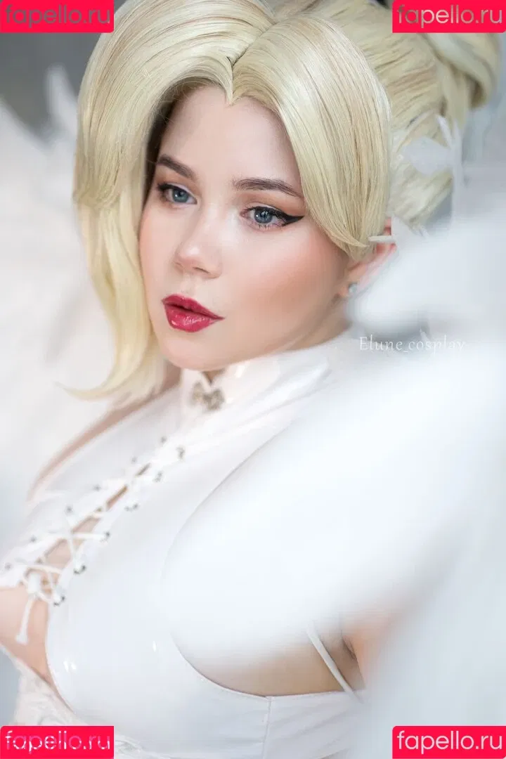 Elune Cosplay Onlyfans Photo Gallery 