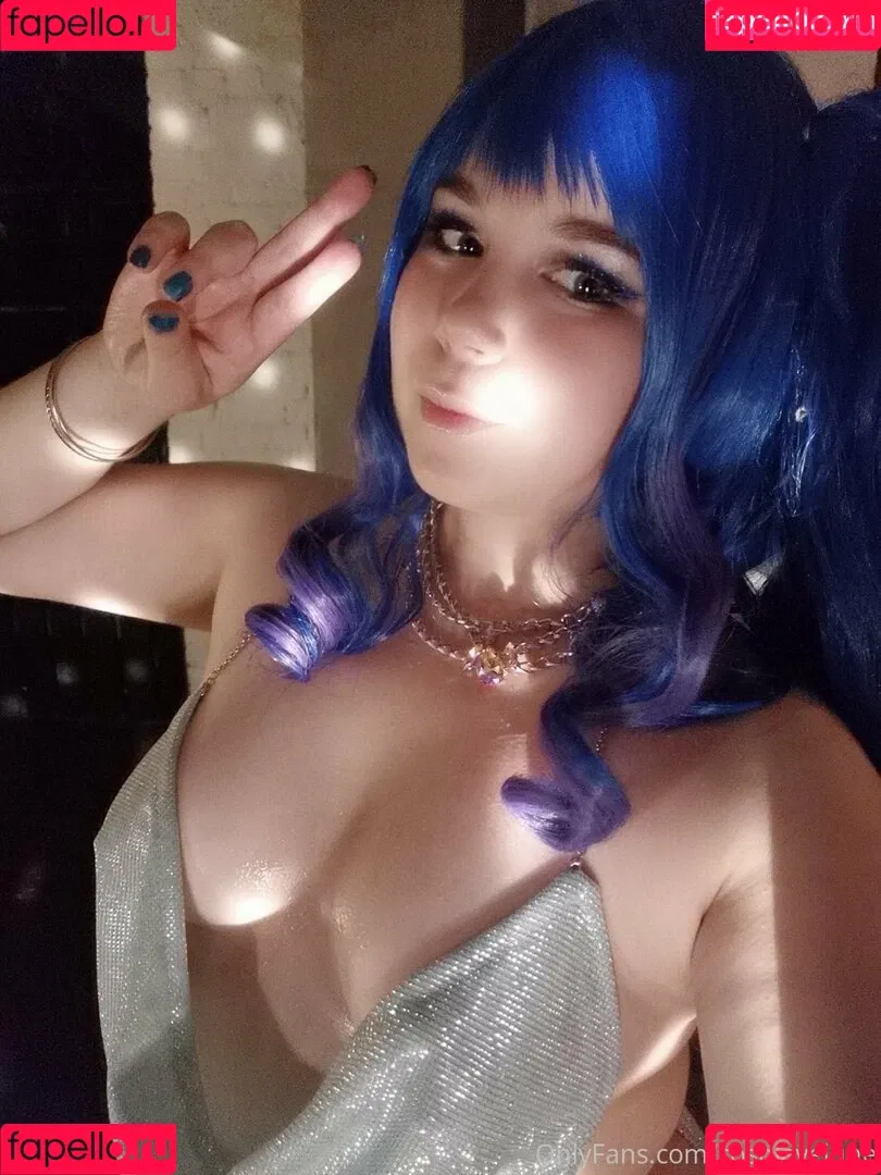 Elune Cosplay Onlyfans Photo Gallery 