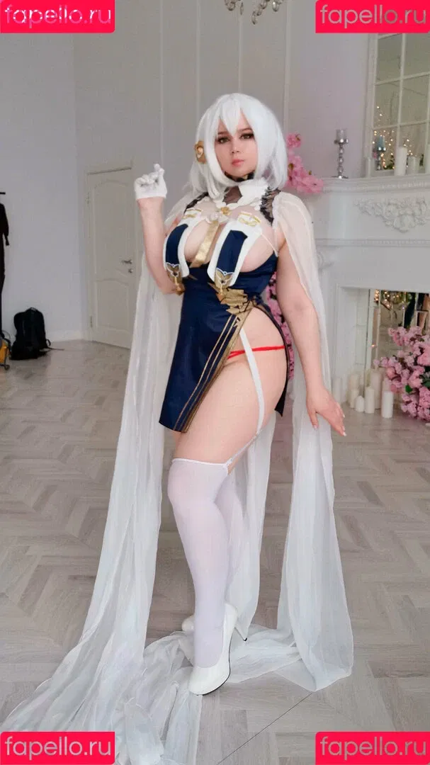 Elune Cosplay Onlyfans Photo Gallery 