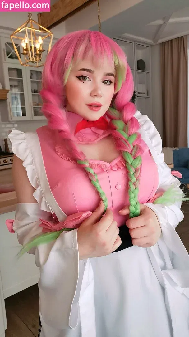 Elune Cosplay Onlyfans Photo Gallery 