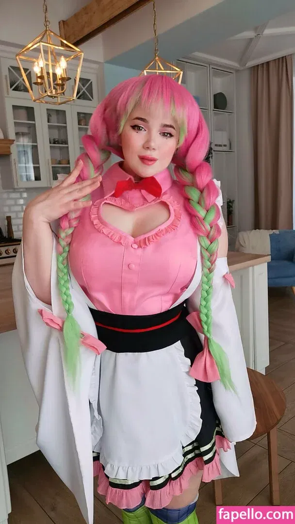 Elune Cosplay Onlyfans Photo Gallery 