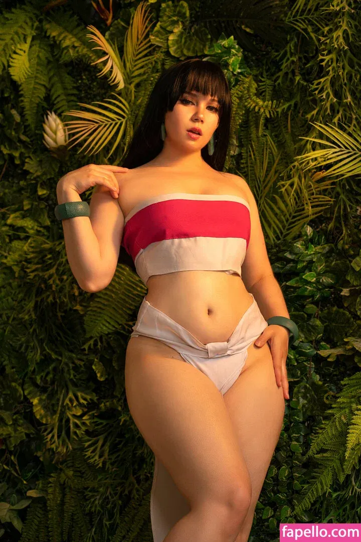 Elune Cosplay Onlyfans Photo Gallery 