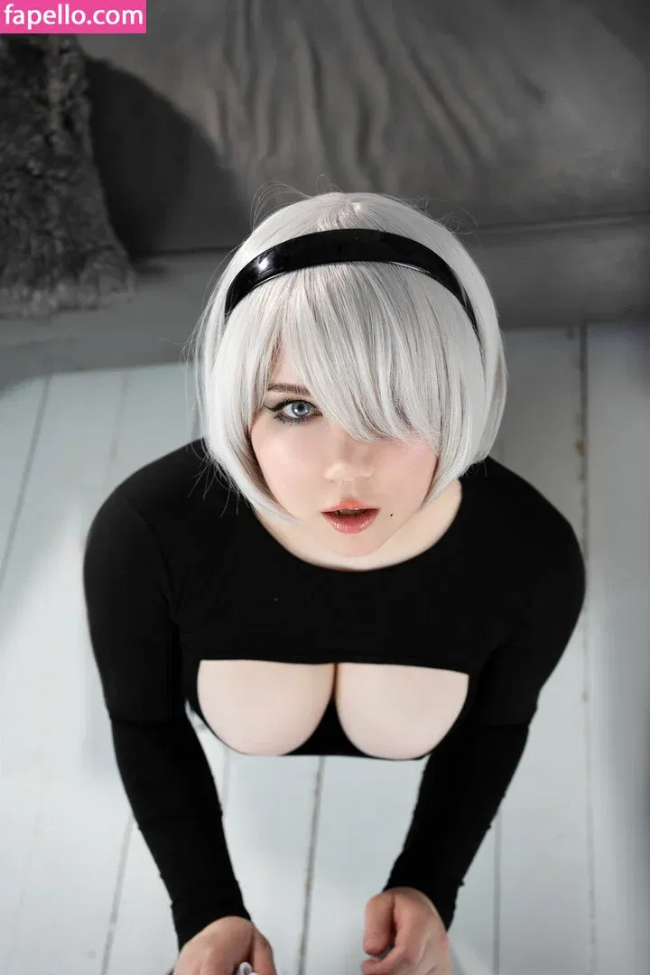 Elune Cosplay Onlyfans Photo Gallery 