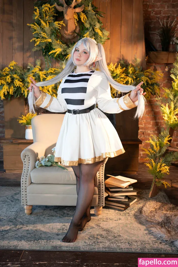 Elune Cosplay Onlyfans Photo Gallery 