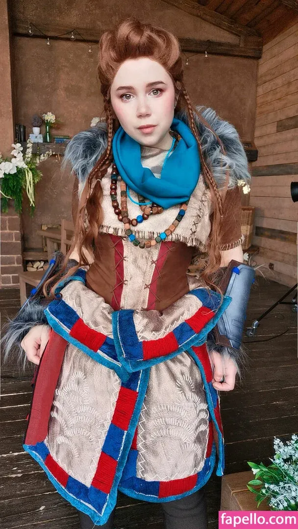 Elune Cosplay Onlyfans Photo Gallery 