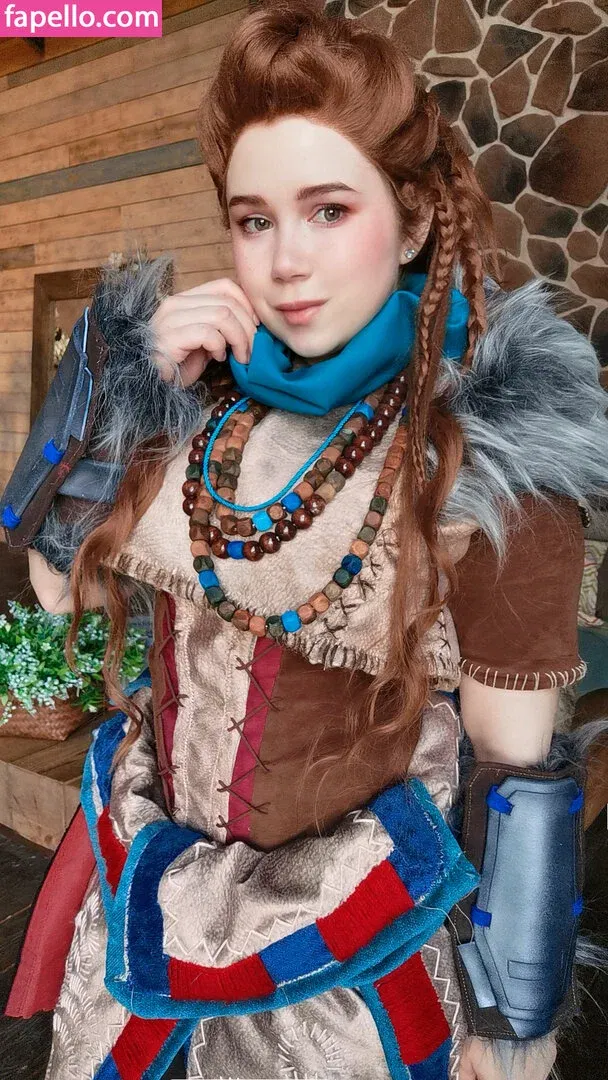 Elune Cosplay Onlyfans Photo Gallery 
