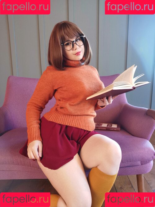 Elune Cosplay Onlyfans Photo Gallery 