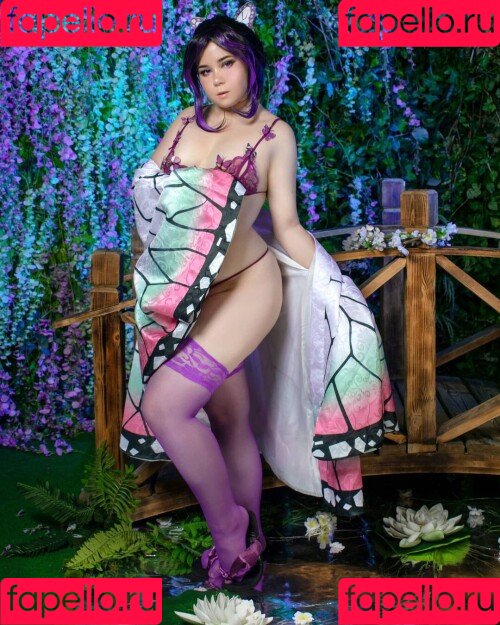 Elune Cosplay Onlyfans Photo Gallery 