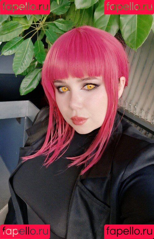 Elune Cosplay Onlyfans Photo Gallery 