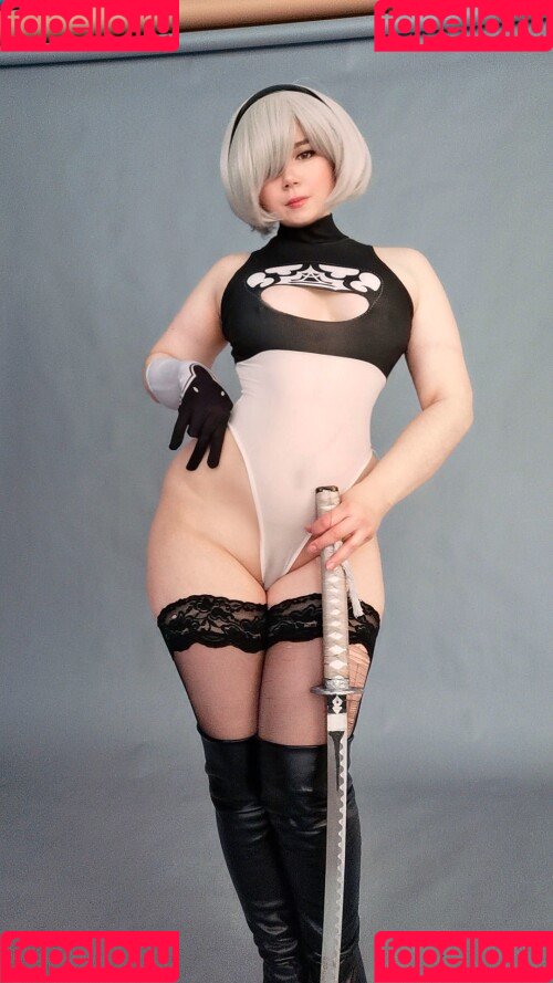 Elune Cosplay Onlyfans Photo Gallery 