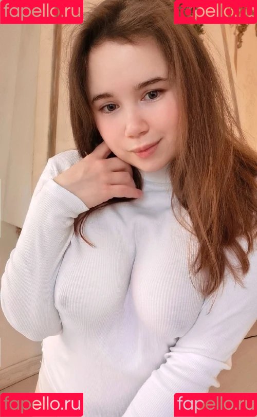 Elune Cosplay Onlyfans Photo Gallery 