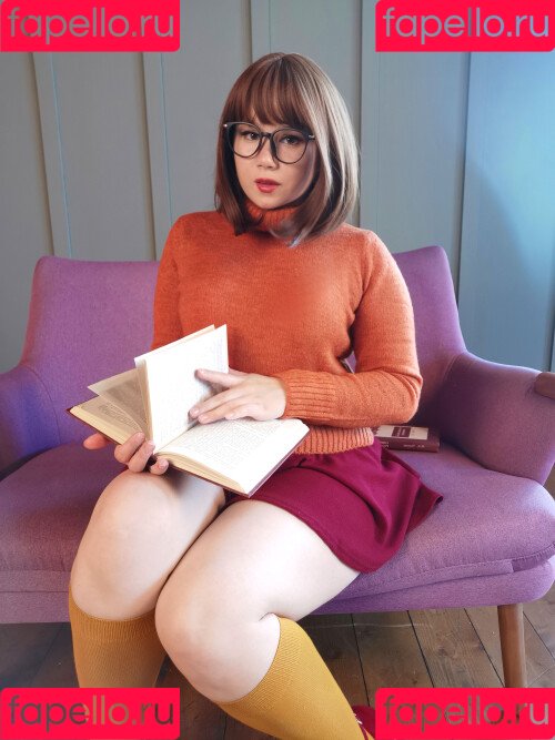 Elune Cosplay Onlyfans Photo Gallery 