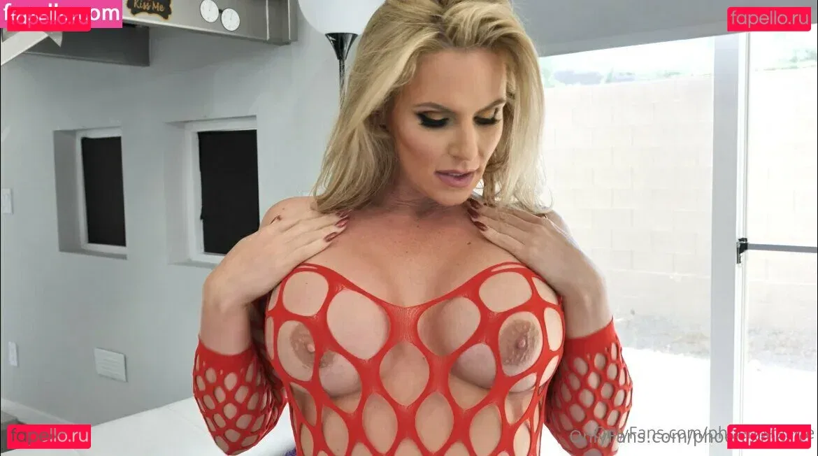 phoenixmarie Onlyfans Photo Gallery 
