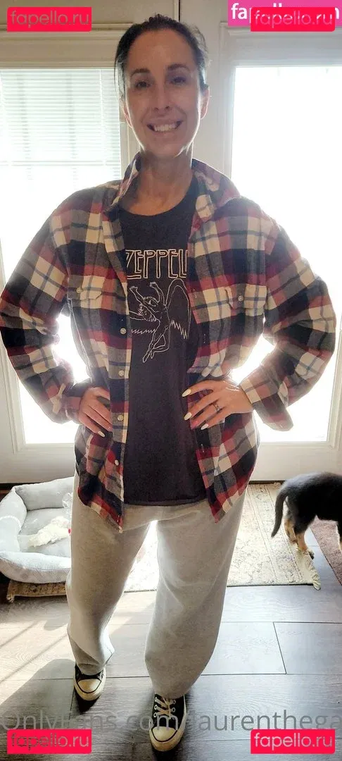 LaurenTheGA Onlyfans Photo Gallery 