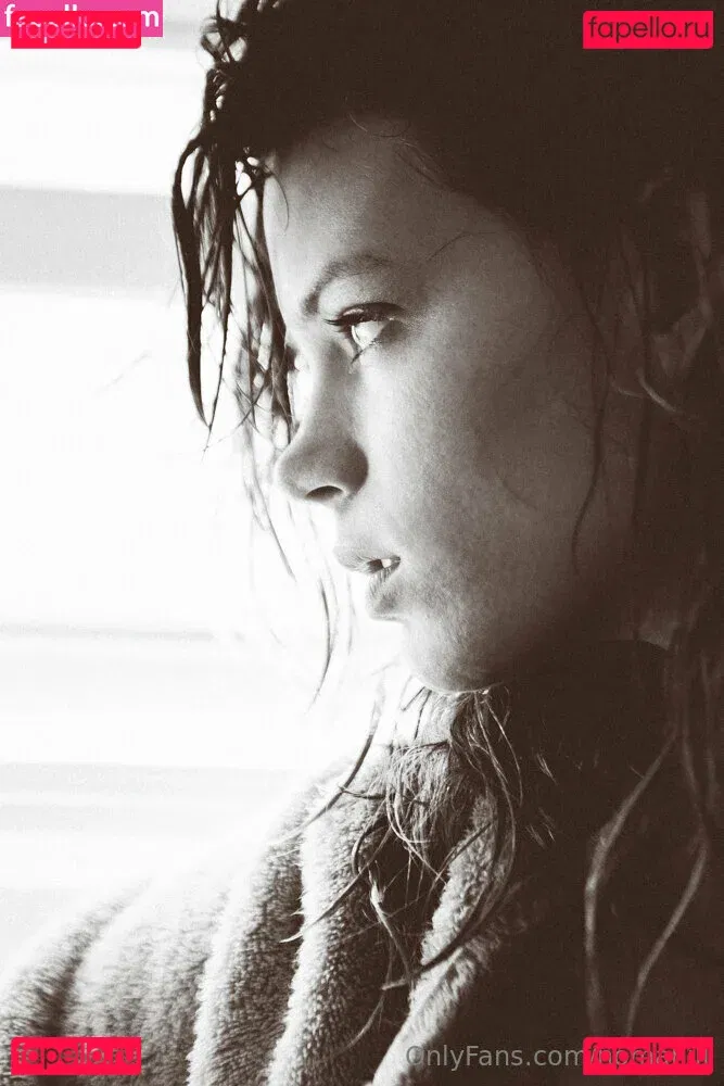 nomahill Onlyfans Photo Gallery 