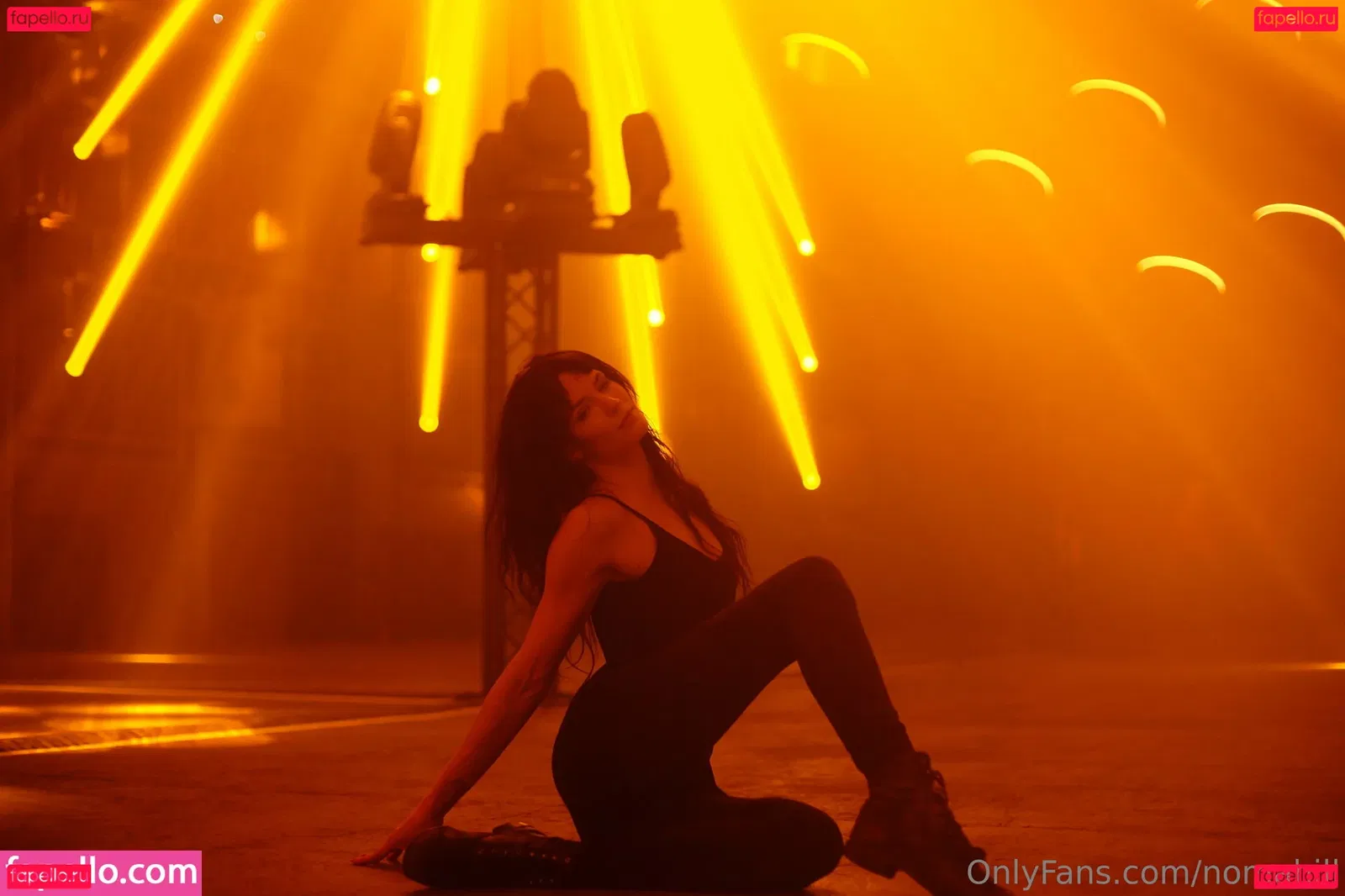 nomahill Onlyfans Photo Gallery 