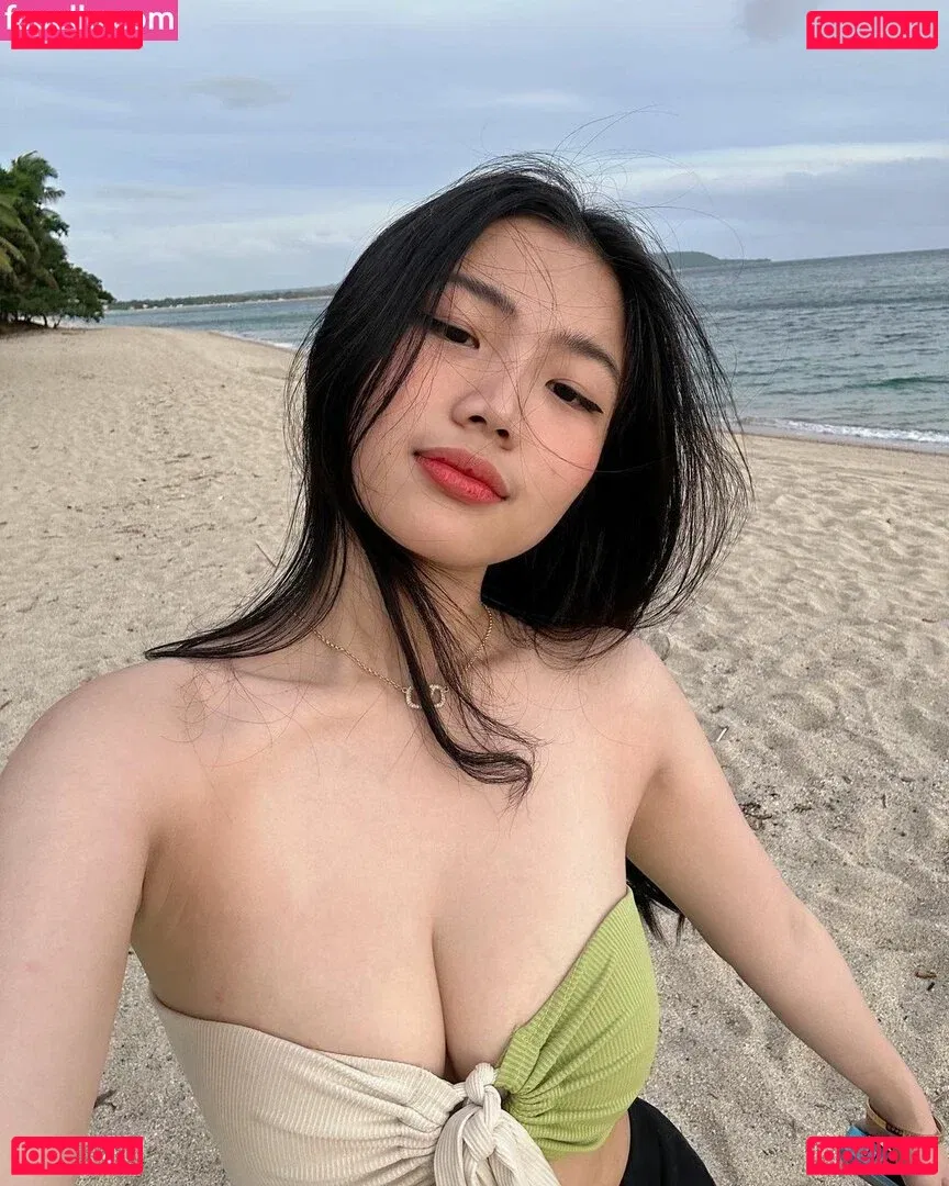 Caroline Lapena Onlyfans Photo Gallery 