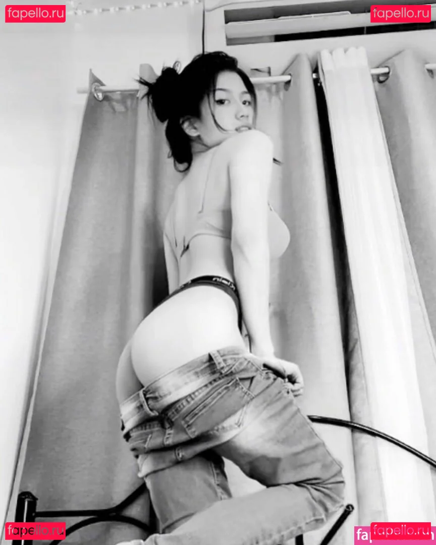 Caroline Lapena Onlyfans Photo Gallery 