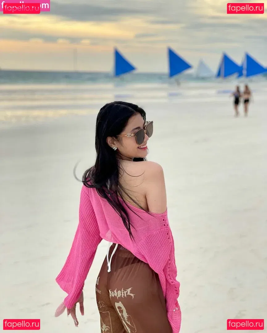 Caroline Lapena Onlyfans Photo Gallery 