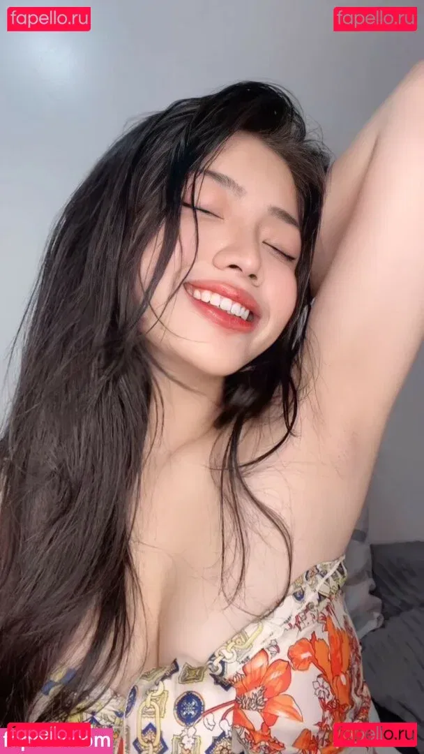 Caroline Lapena Onlyfans Photo Gallery 