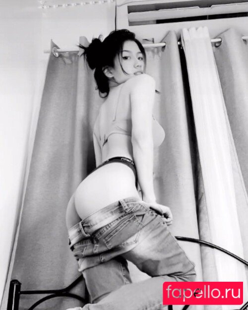 Caroline Lapena Onlyfans Photo Gallery 