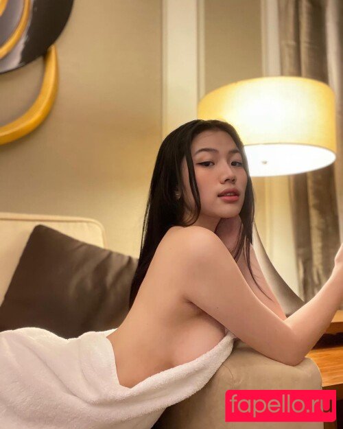 Caroline Lapena Onlyfans Photo Gallery 