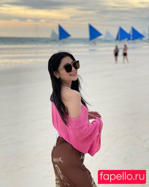 Caroline Lapena Onlyfans Photo Gallery 