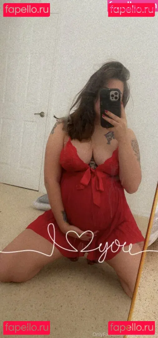 pregnantsnow Onlyfans Photo Gallery 