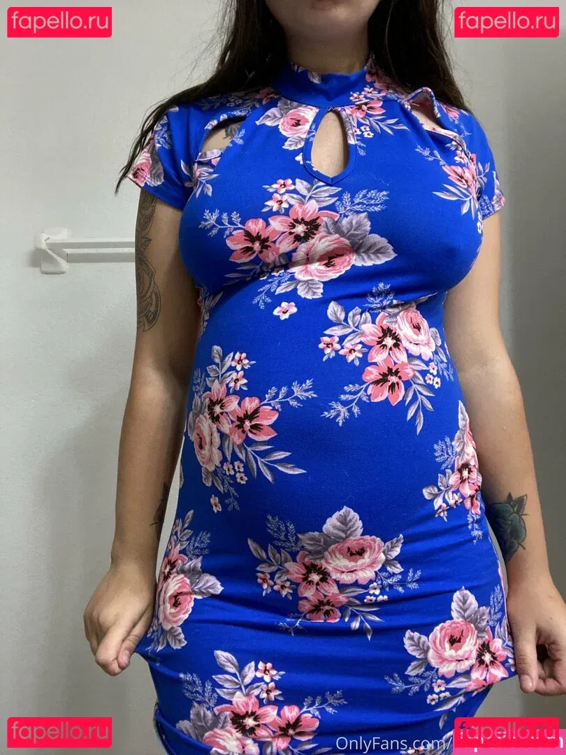 pregnantsnow Onlyfans Photo Gallery 