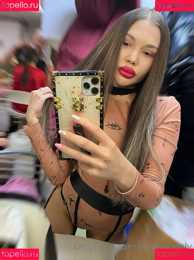 sofa_ukr Onlyfans Photo Gallery 