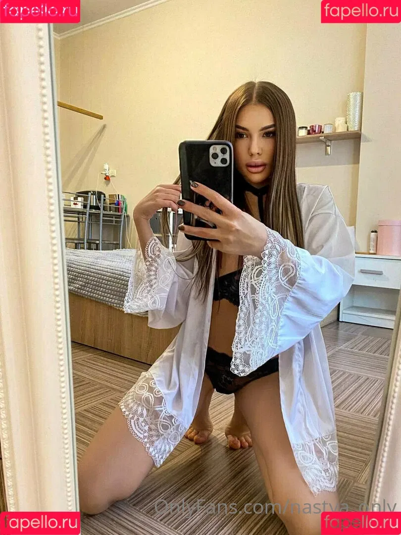 sofa_ukr Onlyfans Photo Gallery 