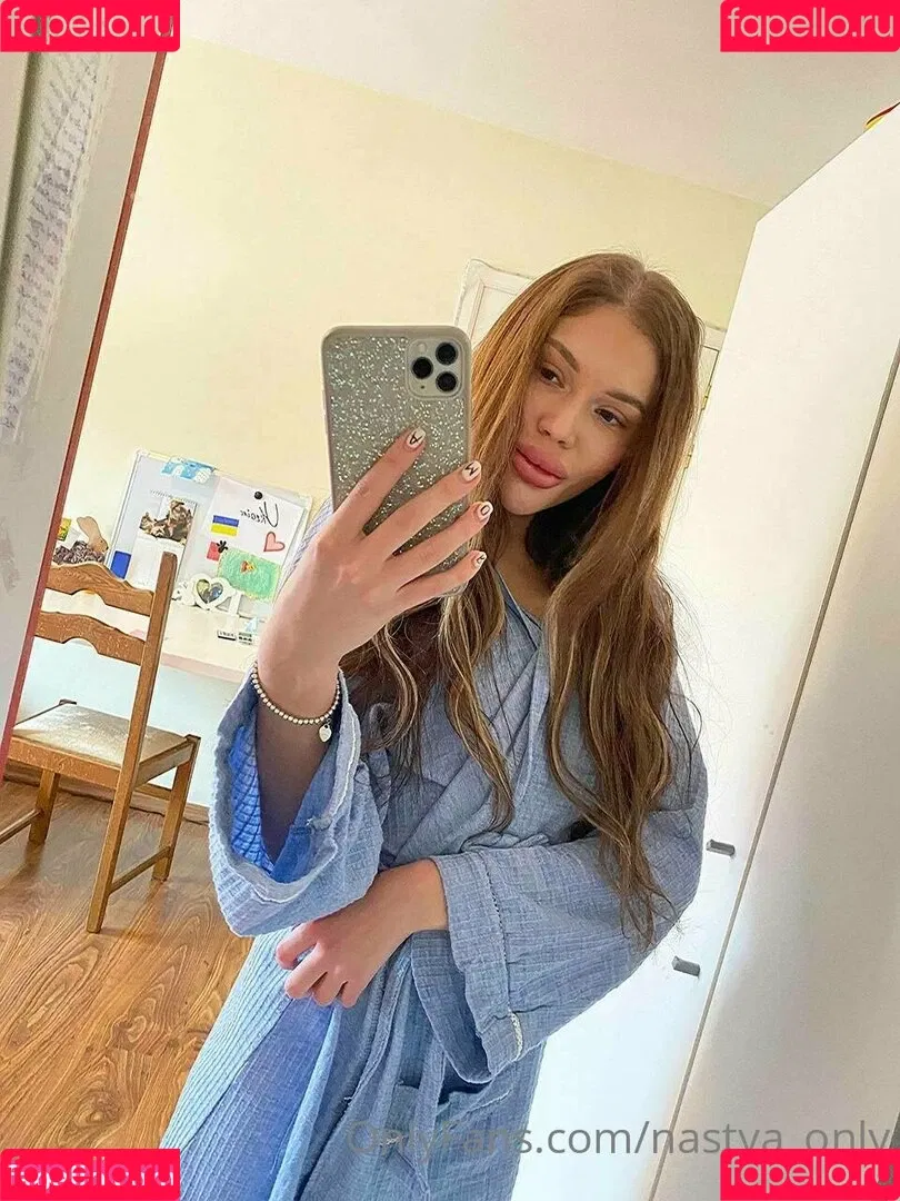 sofa_ukr Onlyfans Photo Gallery 
