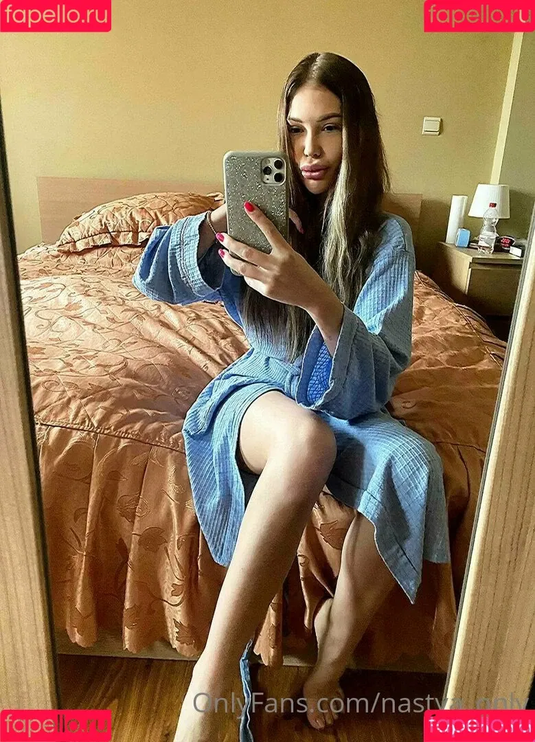 sofa_ukr Onlyfans Photo Gallery 