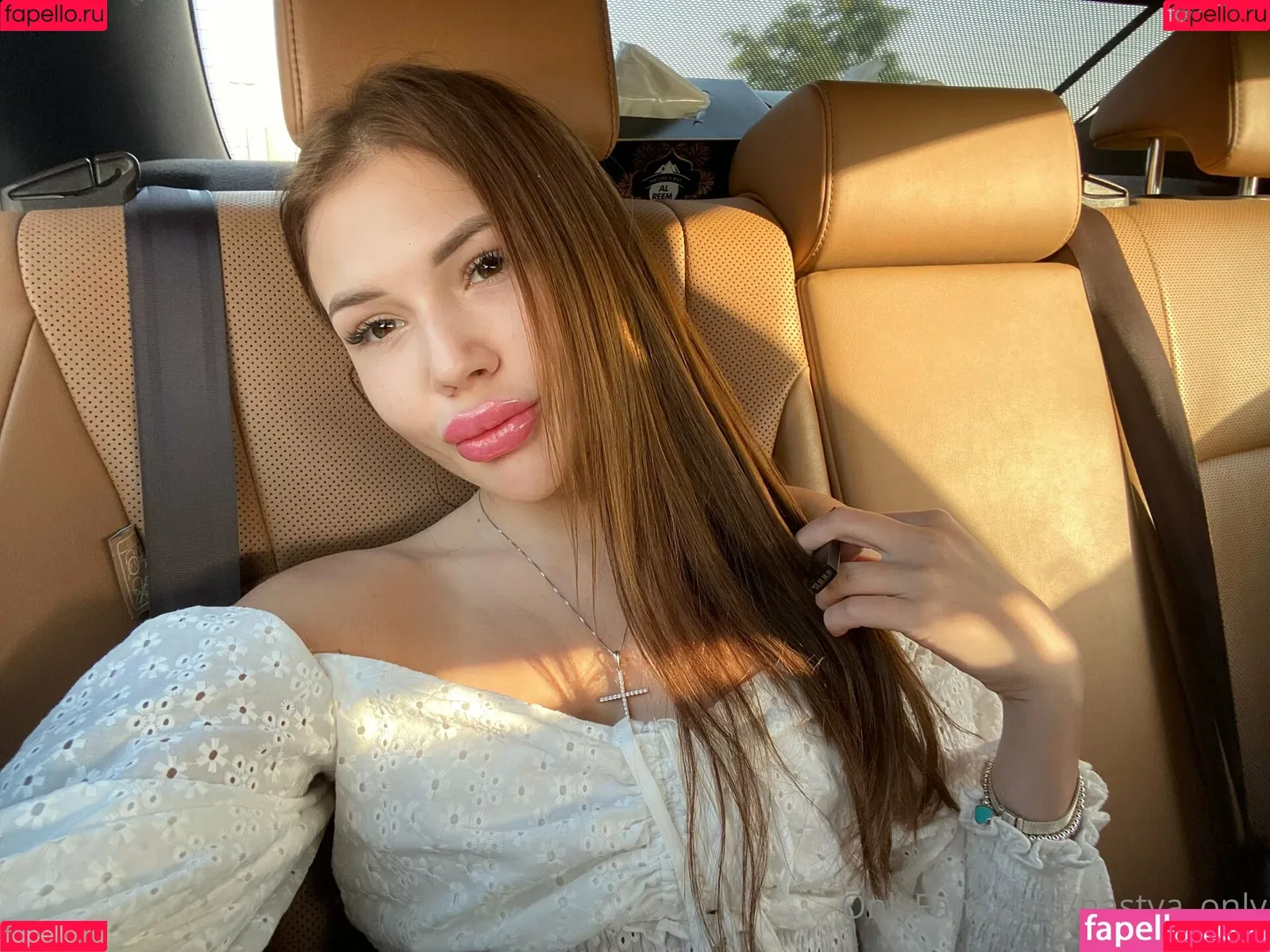 sofa_ukr Onlyfans Photo Gallery 
