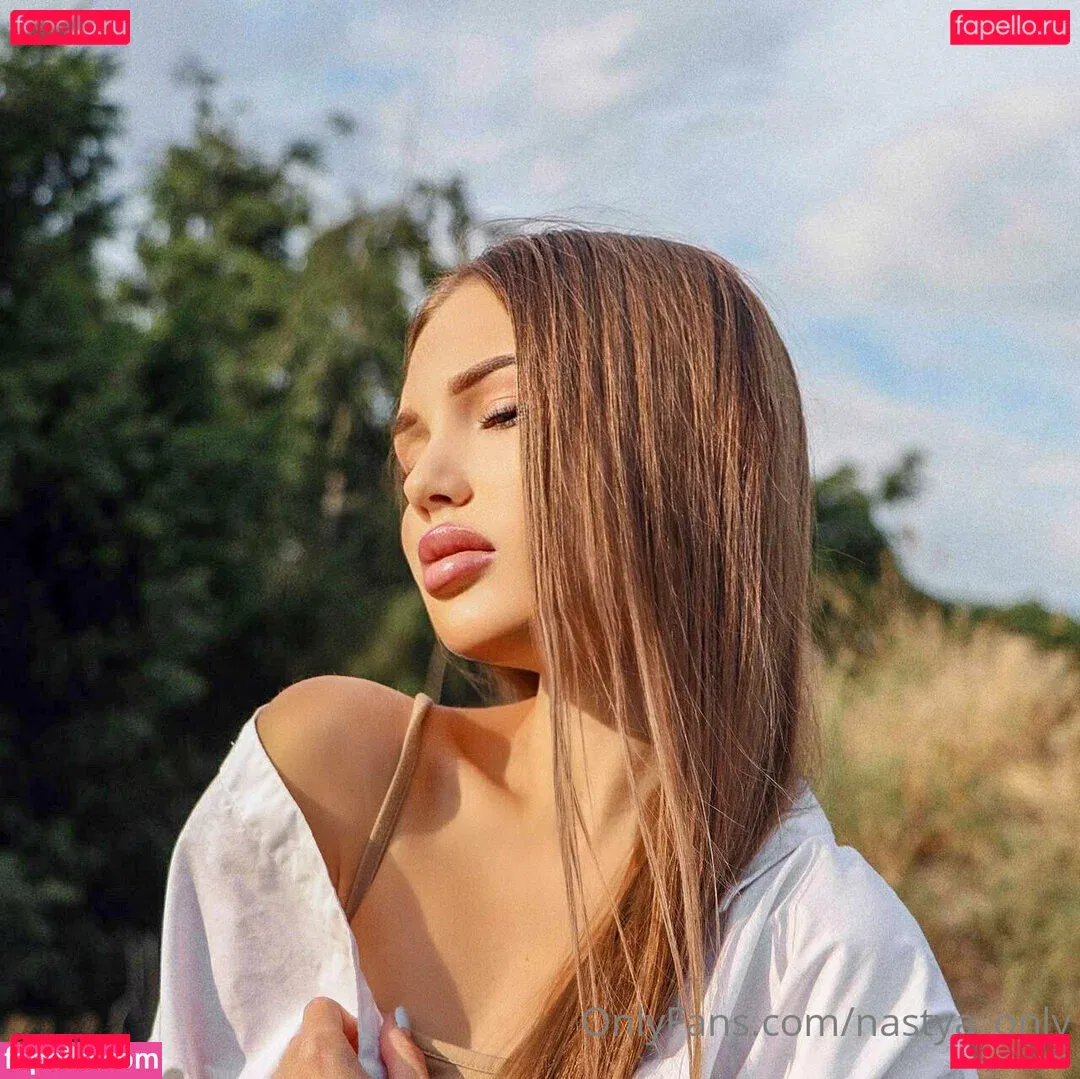 sofa_ukr Onlyfans Photo Gallery 