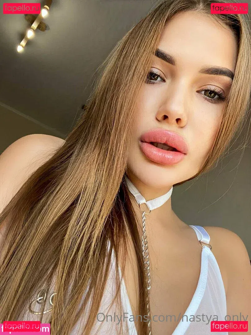 sofa_ukr Onlyfans Photo Gallery 