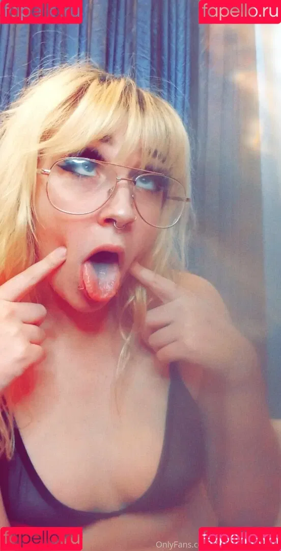 beautifulychaotic Onlyfans Photo Gallery 