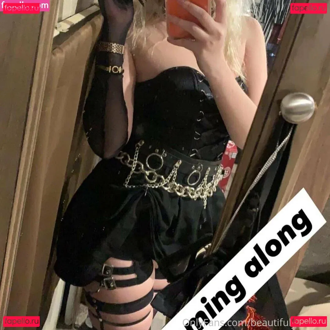 beautifulychaotic Onlyfans Photo Gallery 