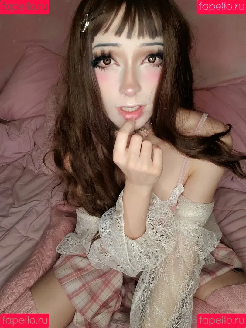 Little_lost_doe Onlyfans Photo Gallery 
