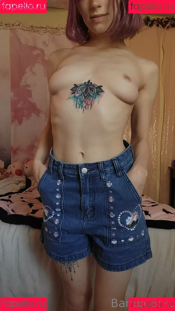 Little_lost_doe Onlyfans Photo Gallery 