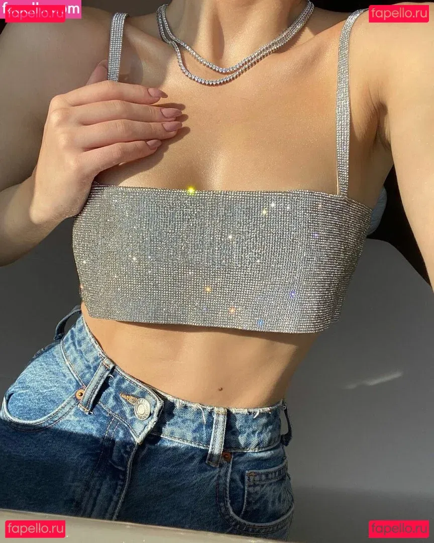 Flavia Pavanelli Onlyfans Photo Gallery 