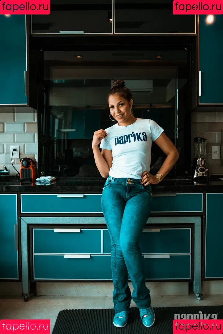 Amanda Santos Onlyfans Photo Gallery 