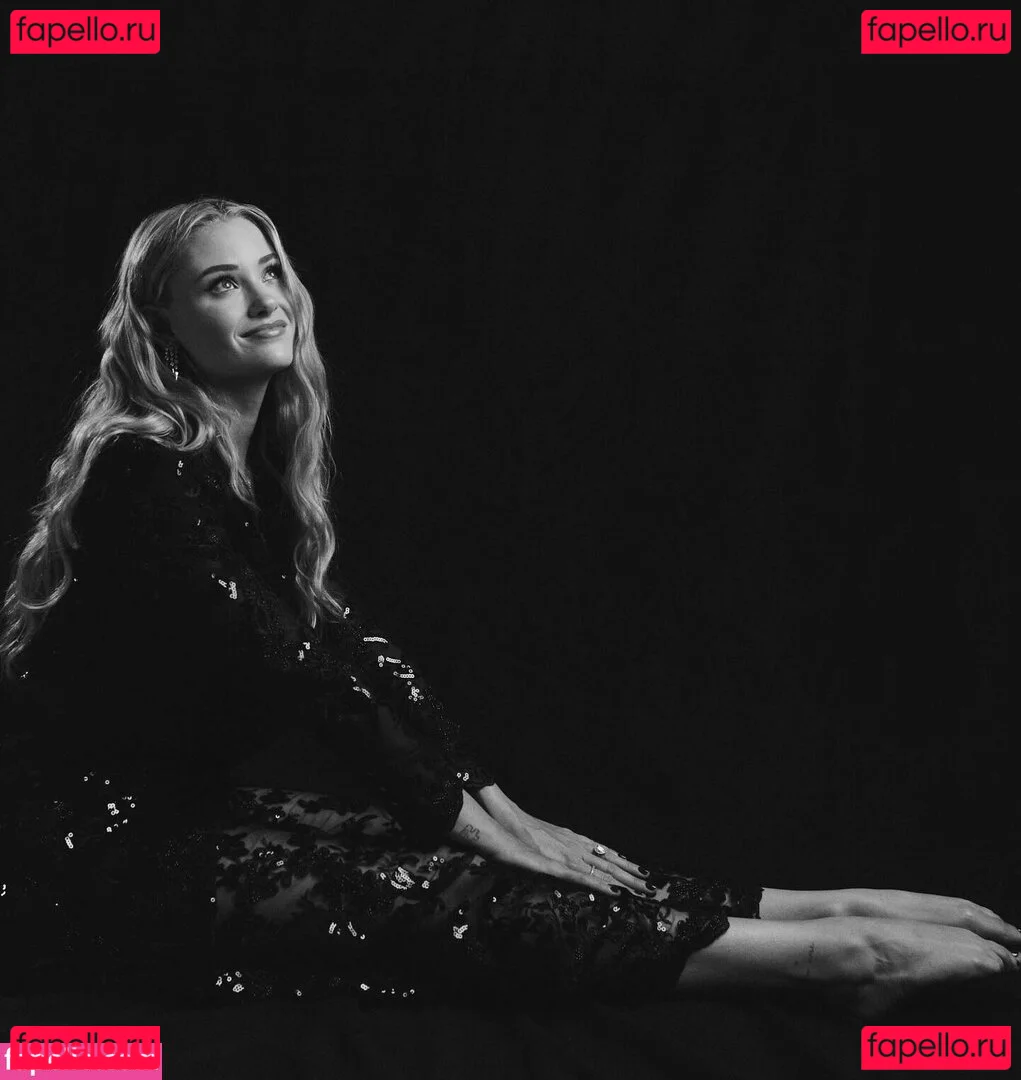 Virginia Gardner Onlyfans Photo Gallery 