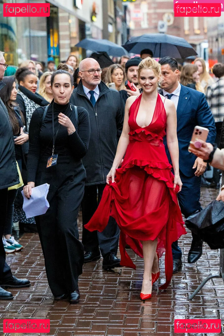 Virginia Gardner Onlyfans Photo Gallery 