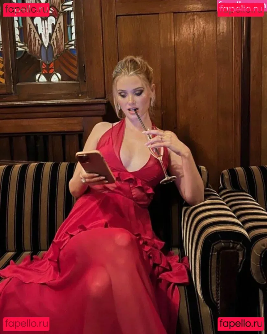 Virginia Gardner Onlyfans Photo Gallery 