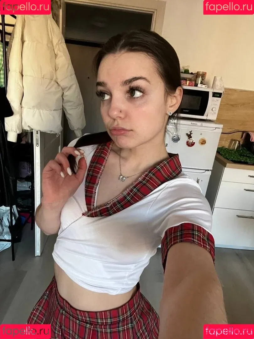 Radmila Maro Onlyfans Photo Gallery 
